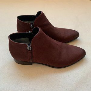 FRANCO SARTO Ankle Bootie. Sz 6